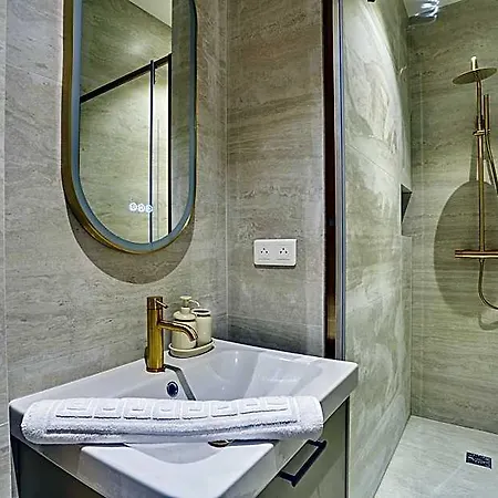 Appartamento Sublim 3 Bedrooms Center Of Parigi